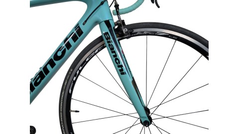 Rennrad München | Bianchi Sempre Pro| Campagnolo Chorus | 55