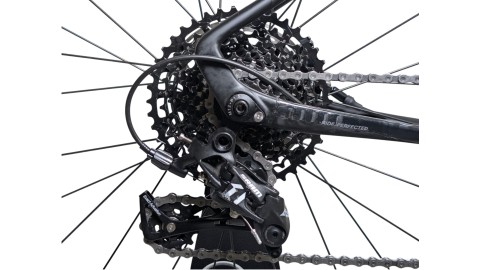 Gravel München | Basso Tera | Sram Apex | L