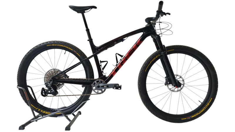 MTB Verona |Trek Supercaliber SLR 9.8 AXS | SRAM GX| L