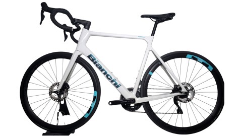 Rennrad München | Bianchi Sprint | 105 Di2 | 61