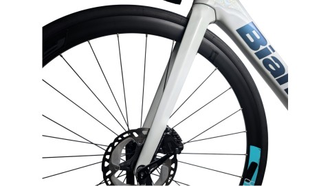 Rennrad München | Bianchi Sprint | 105 Di2 | 61
