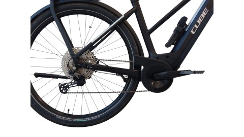 Cube München Gebraucht |Cube Kathmandu Hybrid | Shimano XT 1x1| S