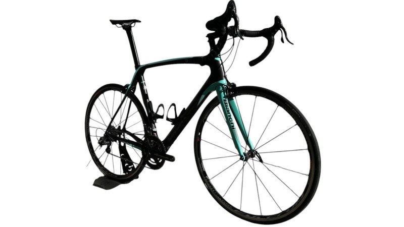 Rennrad München | Bianchi Oltre XR3 | Campagnolo Chorus | 59