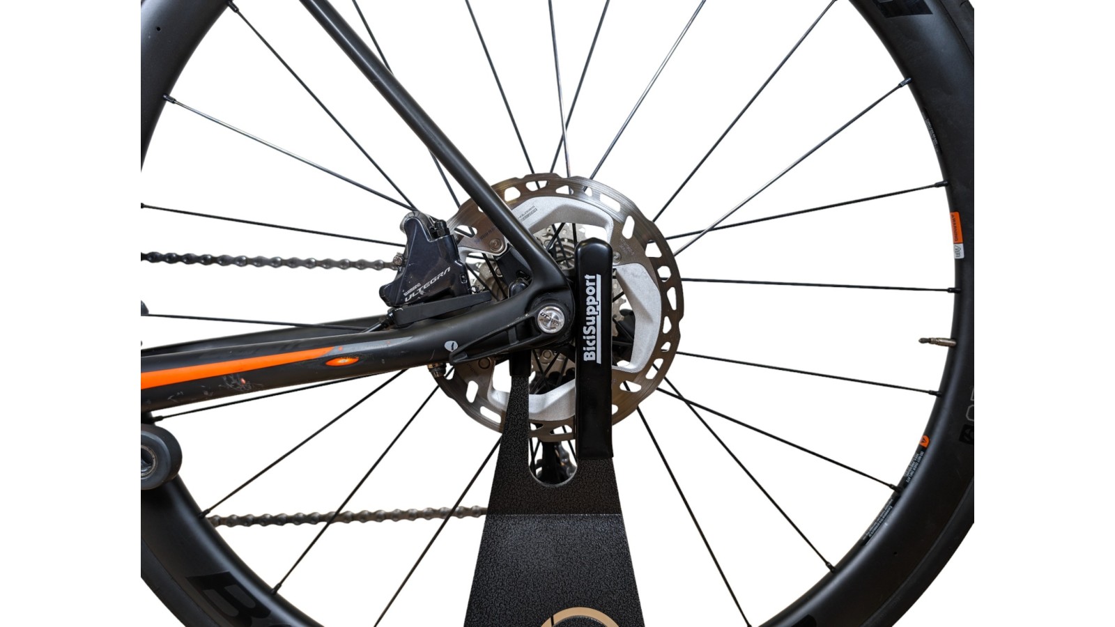 TREK Émonda SLR7 | Disc | Shimano Ultegra Di2 | RH 54 TREK Émonda SLR7 | Disc | Shimano Ultegra Di2 | RH 54