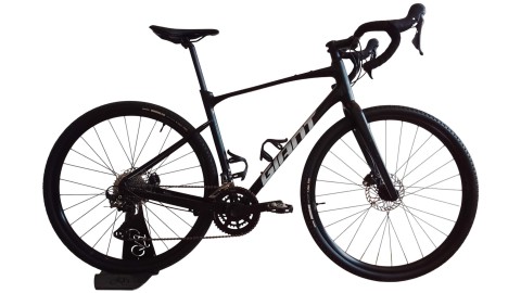 Giant Gravel München Gebraucht | Giant Revolt 0