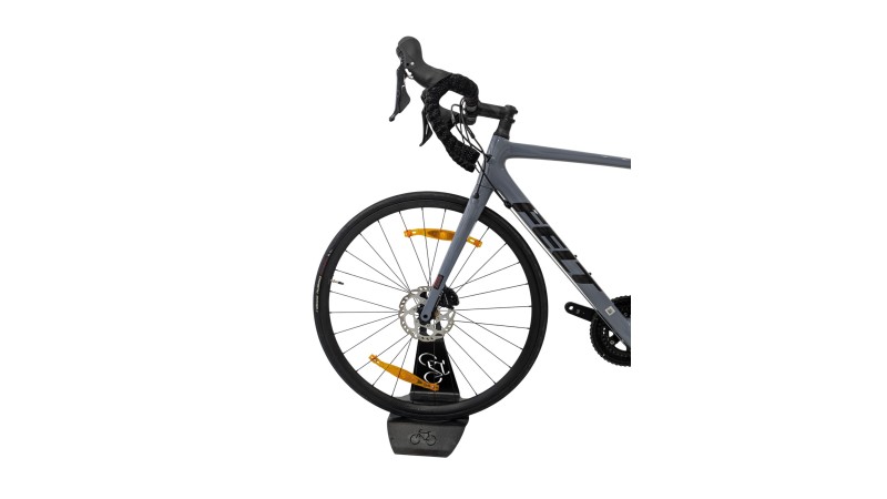 Rennrad München Gebraucht | Felt FR Advanced 105 | Shimano 105 | M