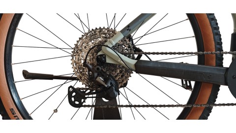 Cube München Gebraucht |Cube Reaction Hybrid Race 625 | Bosch | L